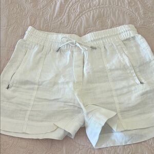 Athleta White Textured Shorts